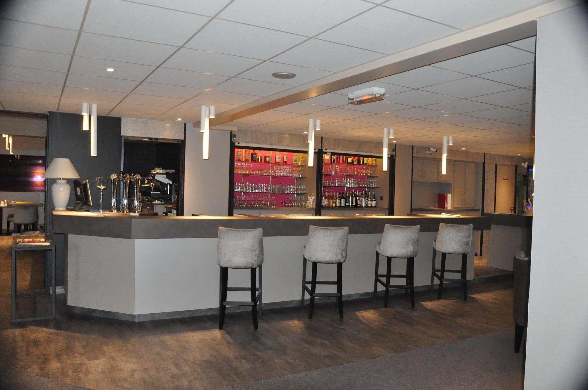 Hotel Les Caps Lamballe Exterior foto